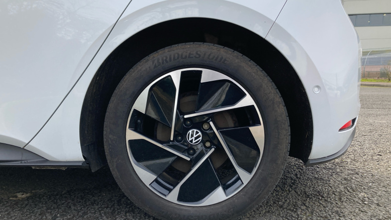 Volkswagen ID.3 107KW Family Pro 58kWh 5dr Auto Electric Hatchback